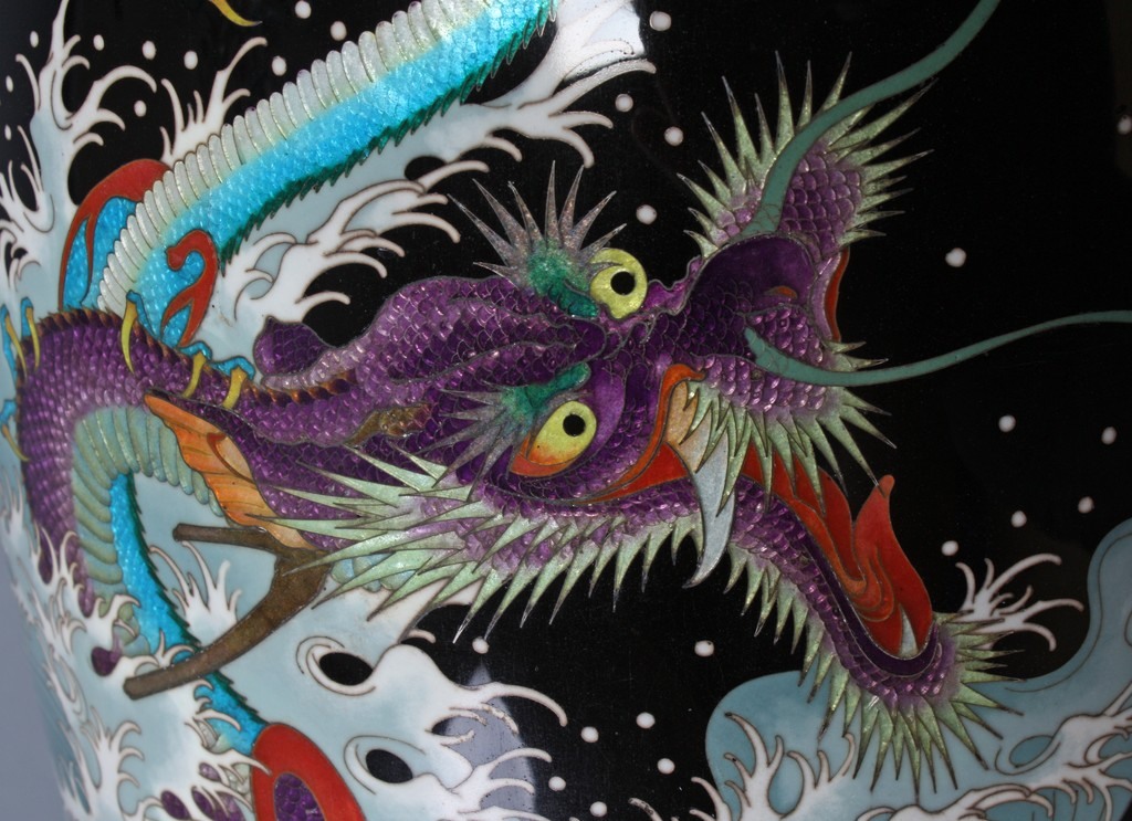 Teitaro Dragon Vases